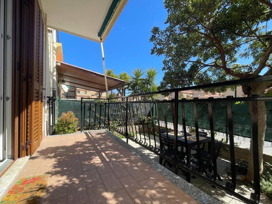 Appartement Free Parking Casa Con Giardino - Centro Mare A 5 Minuti à Pietra Ligure Extérieur photo